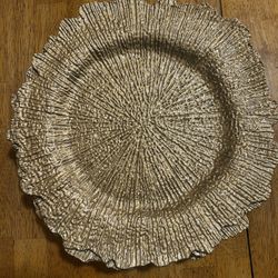 Gold Reef Trim Charger Plates