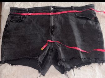 Ladies old navy jean shorts size 22