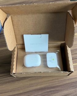 Apple AirPods Pro 2nd Generation USB-C Model