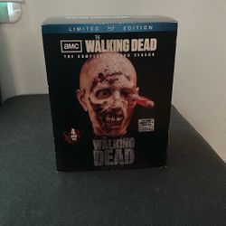 The Walking Dead Season 2 Collectible Statue