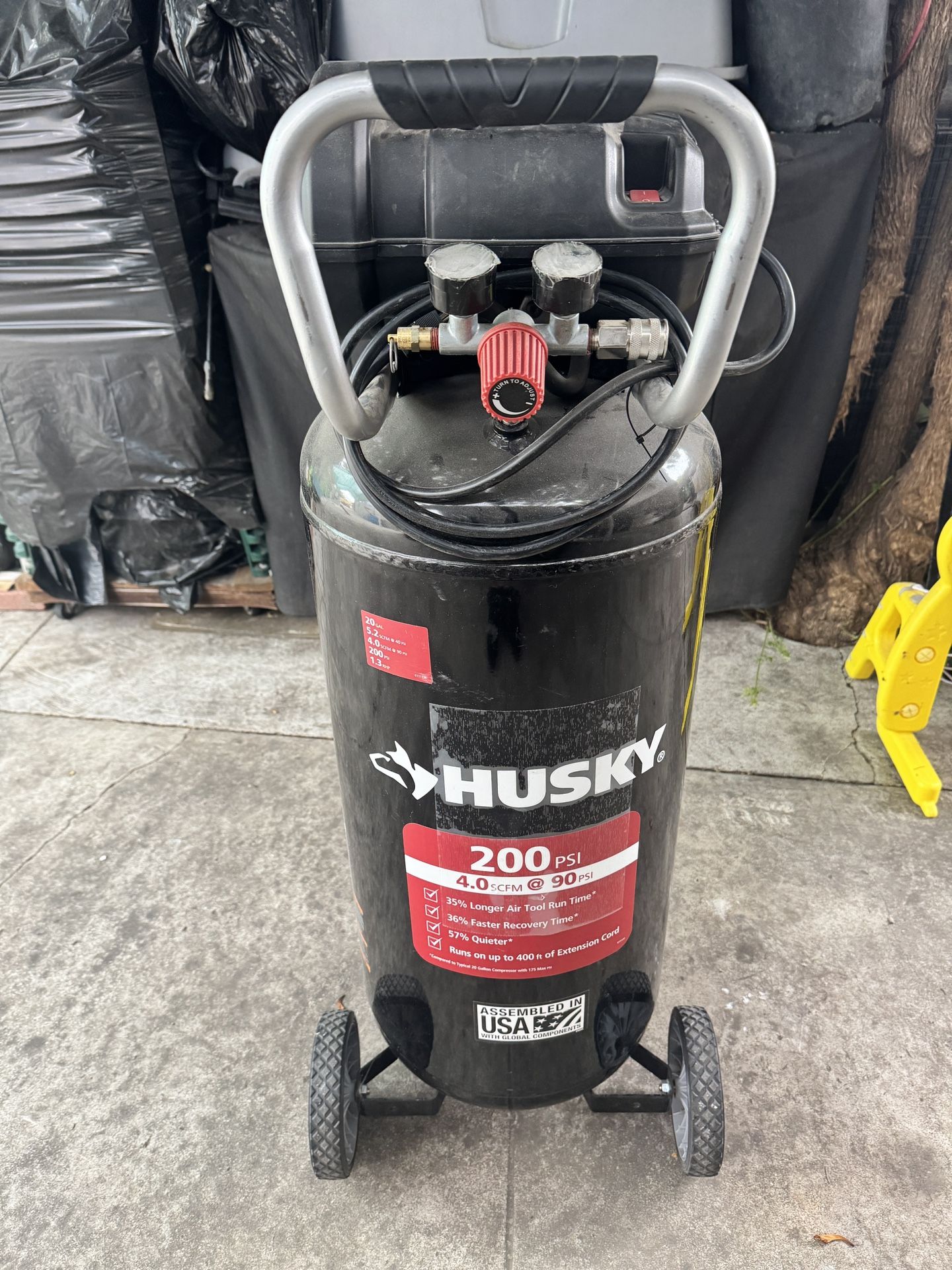 20 Gallon Husky Compressor