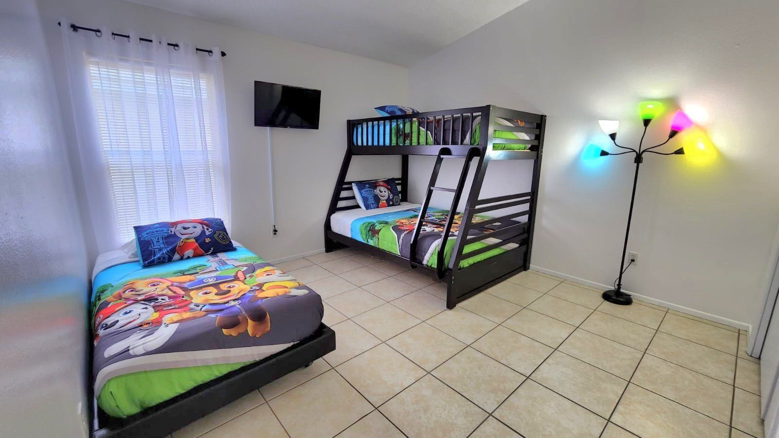 Full/Twin Bunk Bed With Mattress