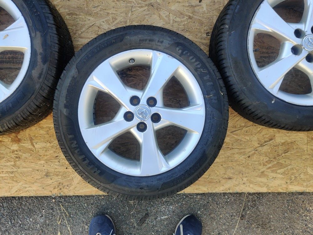 4 Toyota Wheels And Tires
