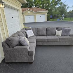 Grey 2 Piece Sectional  - FREE DELIVERY 