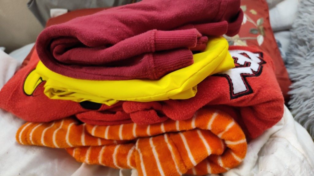 Toddler Jackets/Robes/Vest $20All