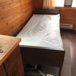 Adjustable Bed 