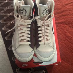 Nike Blazer 77