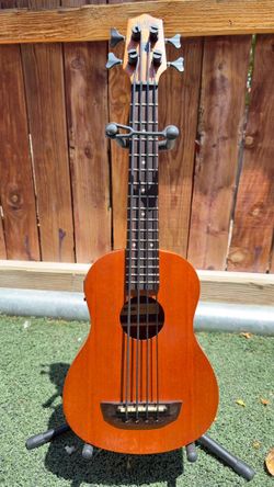 Kala Nomad U-bass