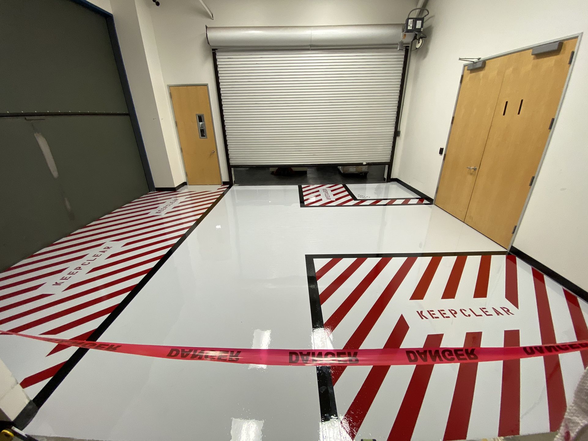 EPOXY POLYURETHANE CONCRETE COATINGS