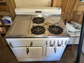 Vintage Chambers Stove