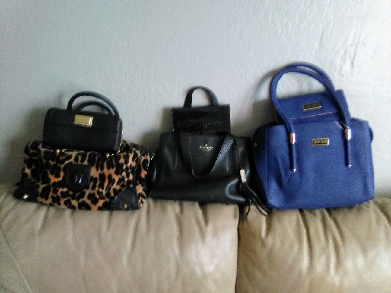 Brand name purses w/wallet