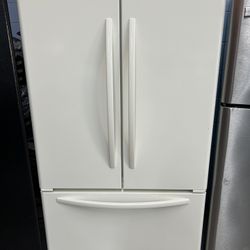 Whirlpool French Door Refrigerator With Ice Maker 