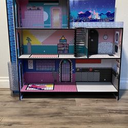 LOL Surprise OMG Dollhouse 