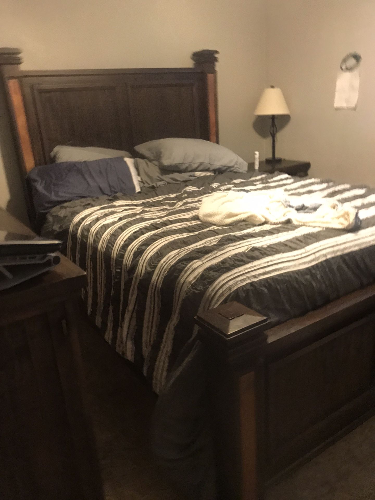 Bedroom Set