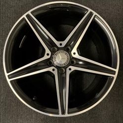 Single (1) Mercedes C43 C450 C-Class 2016-19 18" Factory OEM Wheel Rim A2054017200
