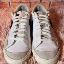 Nike Blazer Low 
