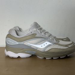 Saucony ProGrid Omni 9 Cloud Elm Sneakers S70833 1 Men’s Size 10.5