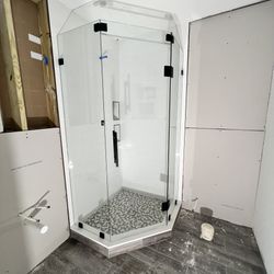Glass Shower Doors 