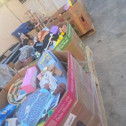 Pallets Of Full Different Merchandise Each Just $100