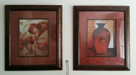 HOME DECOR $30 set. Glass frames