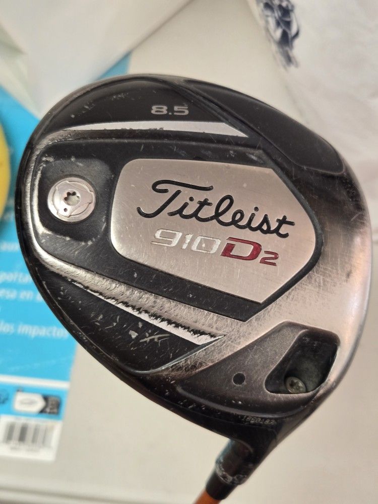 Titleist  810 D2 DRIVER