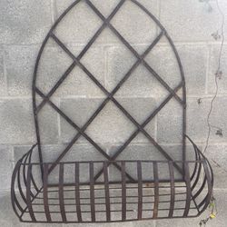 Metal Plant Hanger