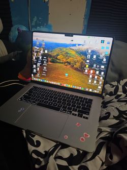 MacBook 15 inch air m2 chip 2023