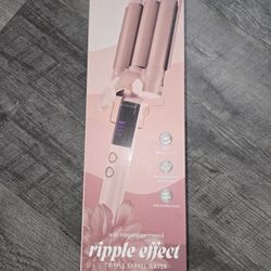 Luxe Willow Ripple effect triple barrel waver