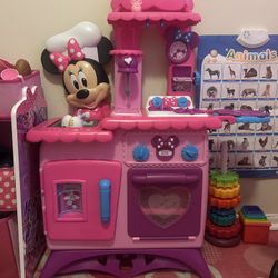 Minnie Mouse kitchen
