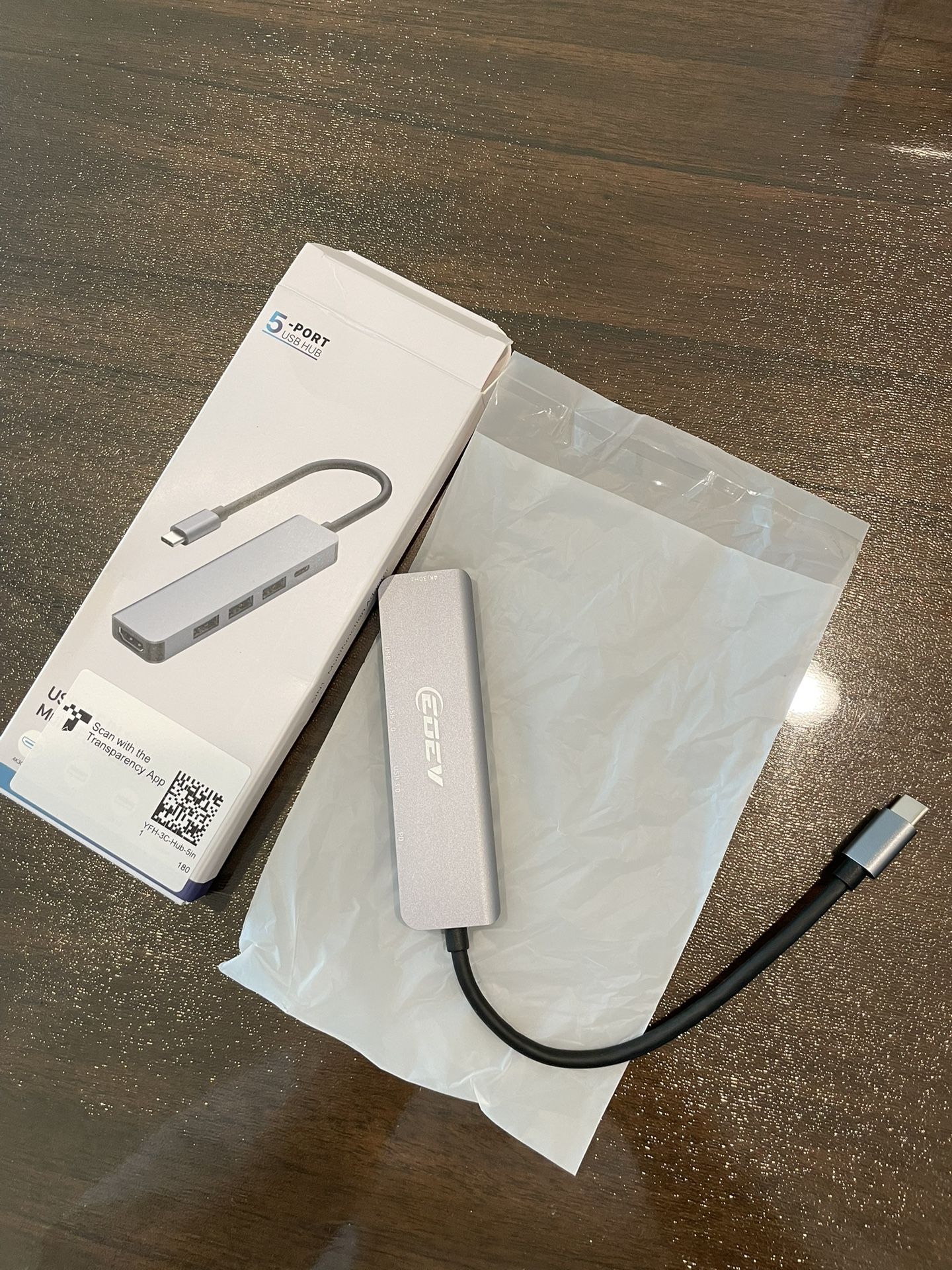 Brand New : USB C Hub Multi-Port Adapter 5 in 1