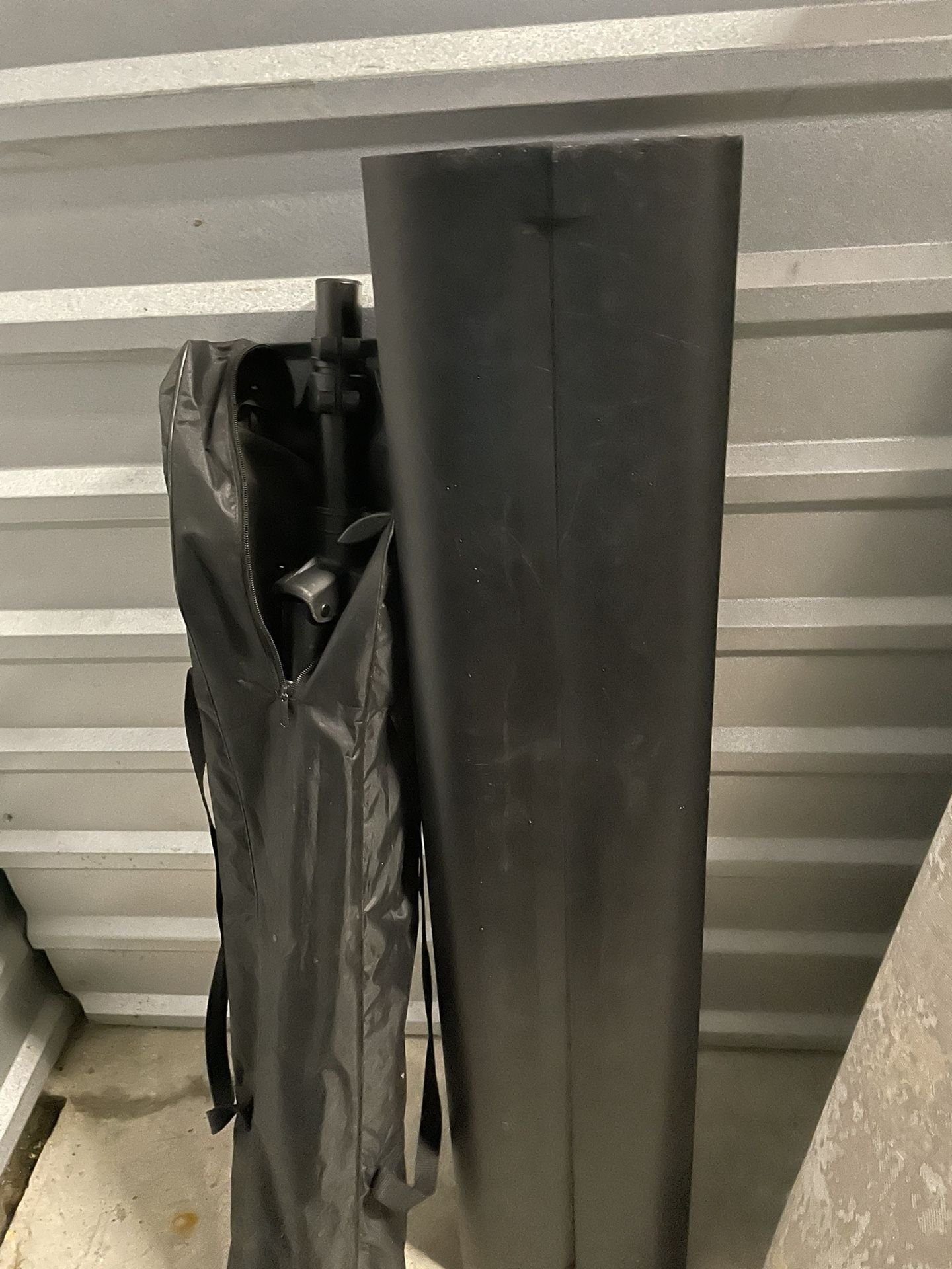 Projector Screen With Stand