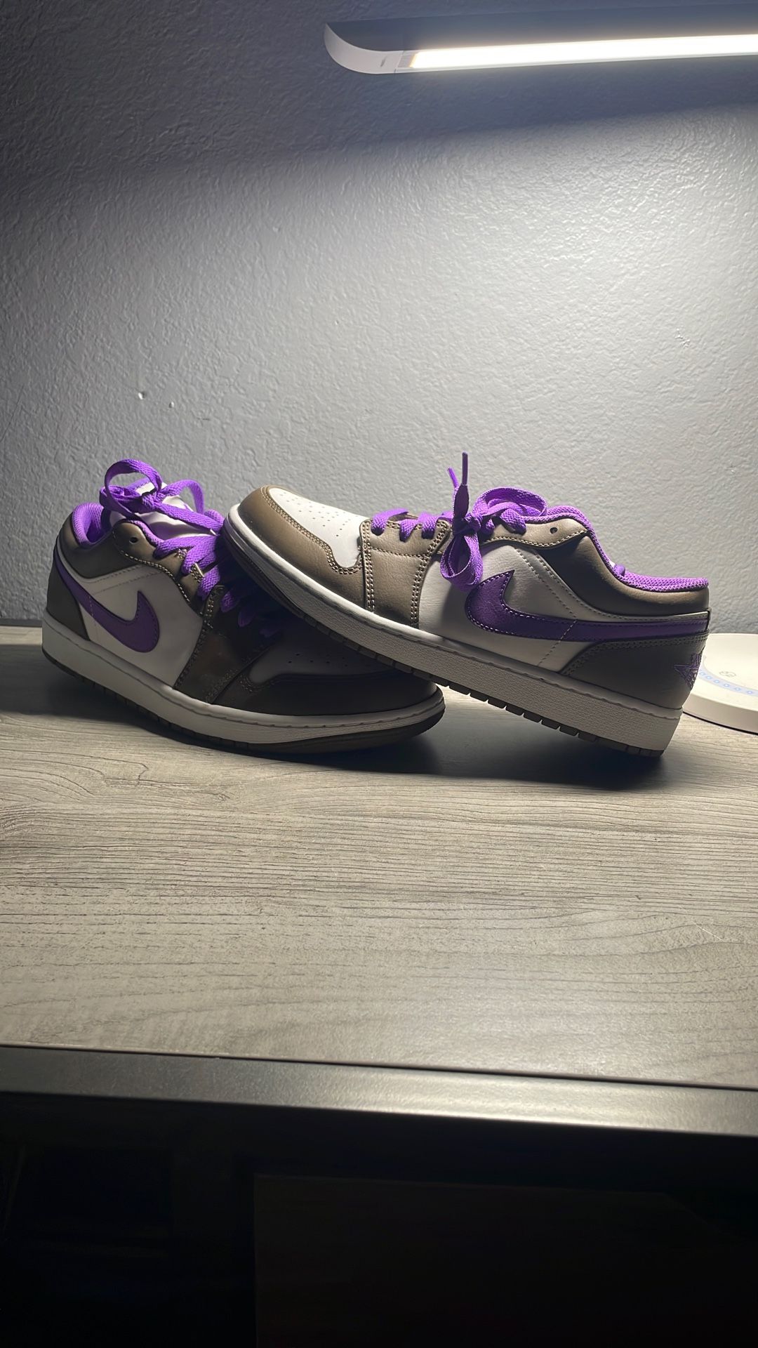 Jordan 1 Low Purple Mocha