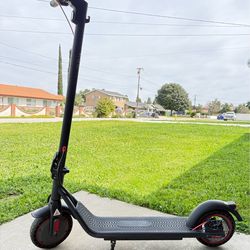 Electric scooter