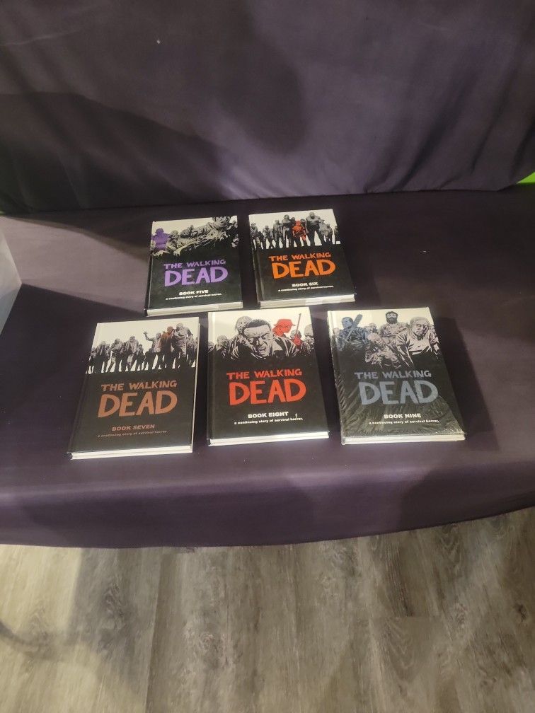The Walking Dead Hard Cover Graphics Novels 