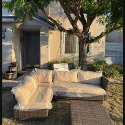 Brand New High Quality Patio Furniture Extra Thick Cushions Sunbrella Quality Patio Furniture Set Brand New Costco Quality Brand New Furniture 🚚🆕🆕