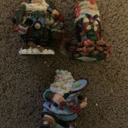 Crinkle Claus Figures