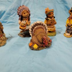 Porcelain Bears In Native American Attire