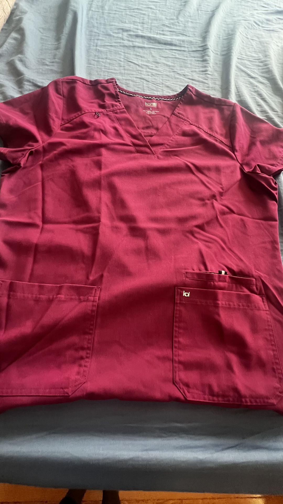 Woman’s Scrubs
