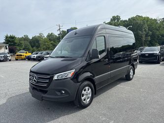 2022 Mercedes-Benz Sprinter 2500