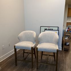 Bar Chairs 
