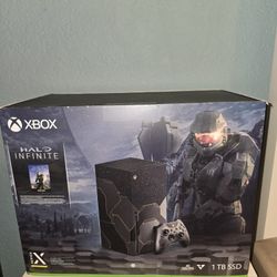 Xbox Series X Halo Edition