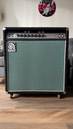 1974 Ampeg B-115 2-Channel 1x15" 120 Watts Bass Combo Amp