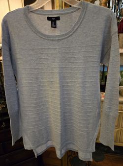 WT# 1086 Women's Small, Gap Blue Long Sleeve Lightweight Sweater 