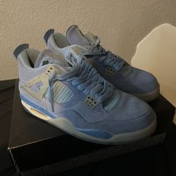 Jordan 4 UNC Size 10