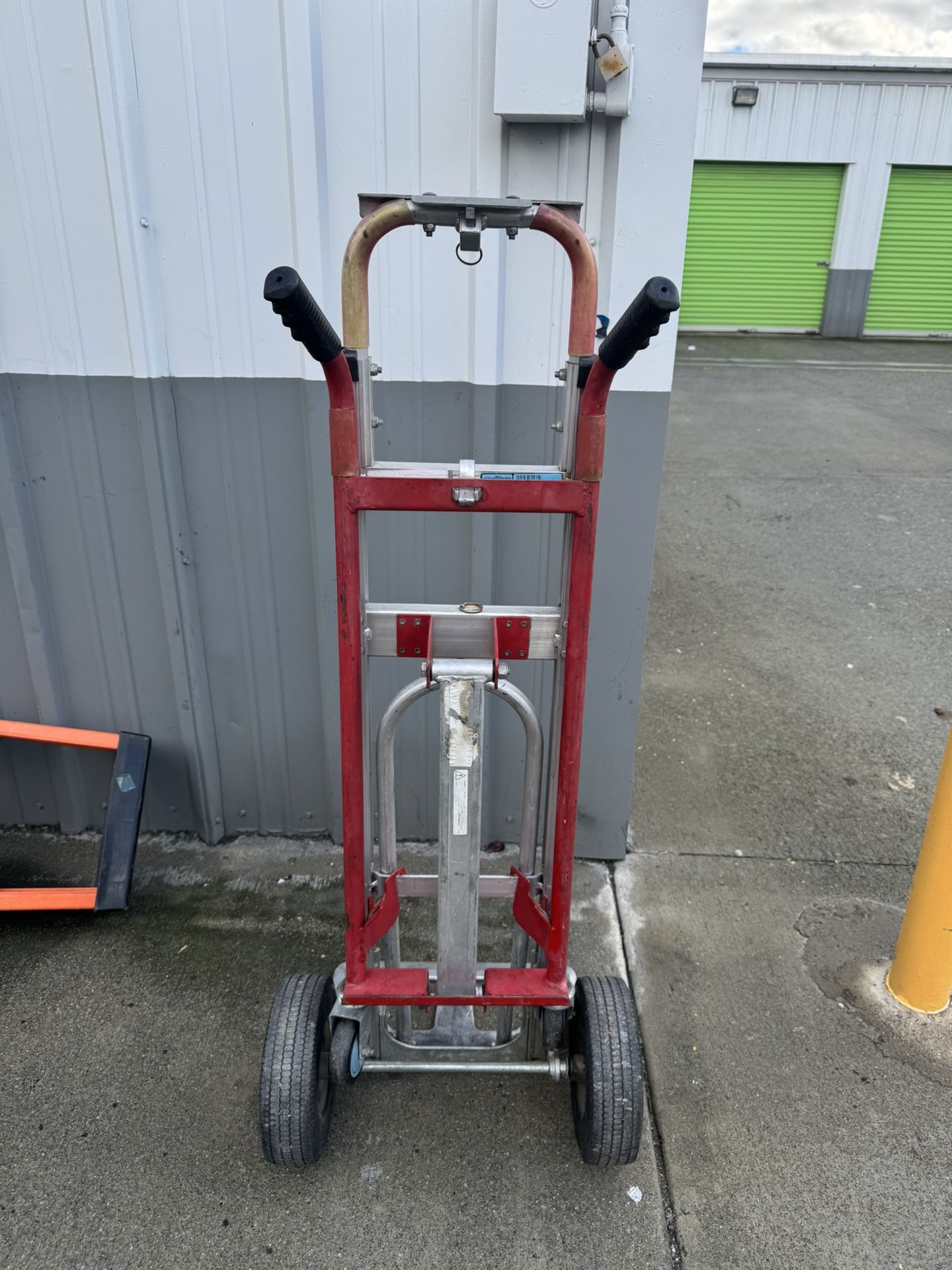 Milwaukee 4 In 1 Hand Truck Dolly