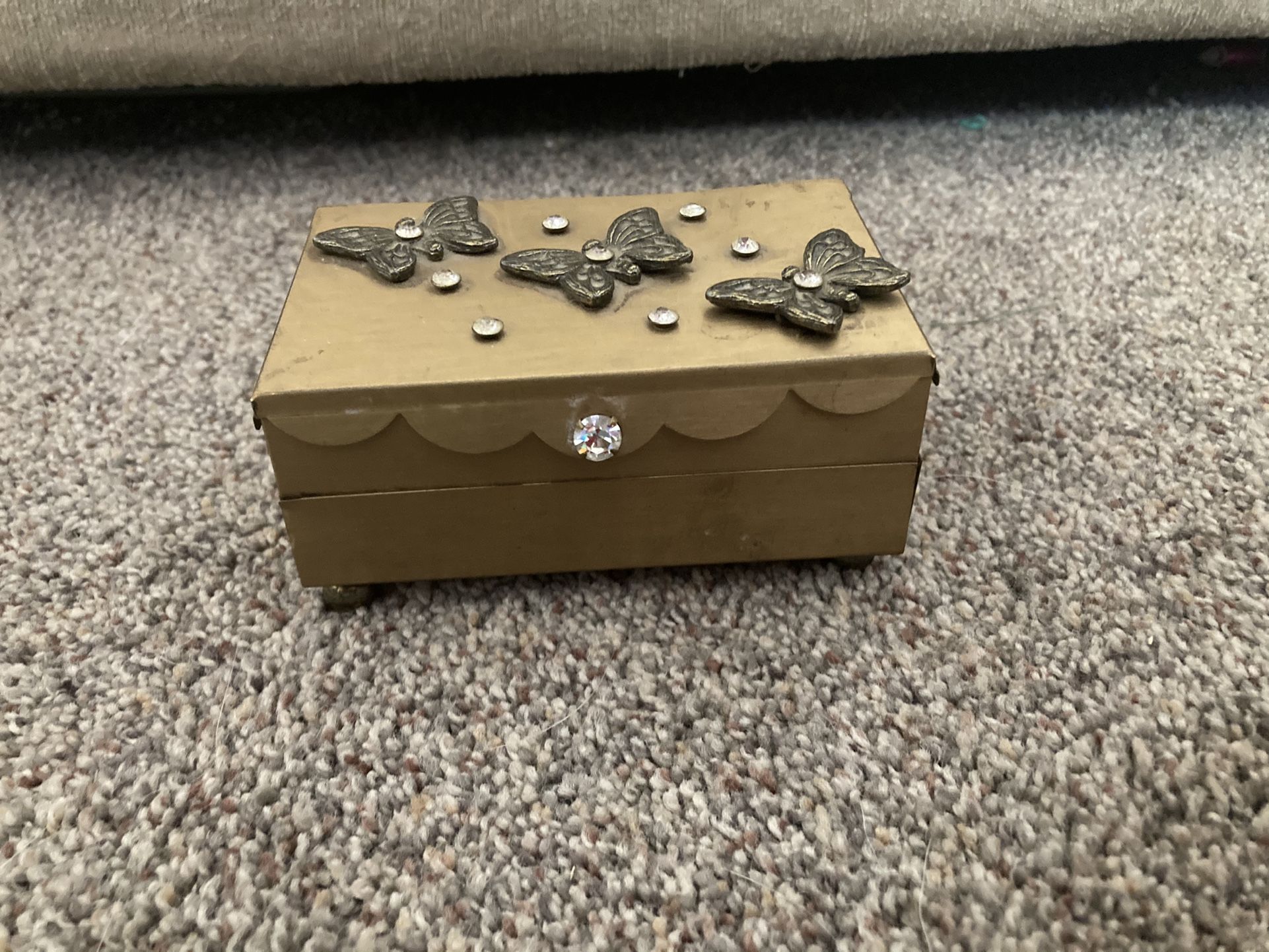 Vintage Metal 2-tiered Jewelry/trinket Box With Butterfly Embellishment 