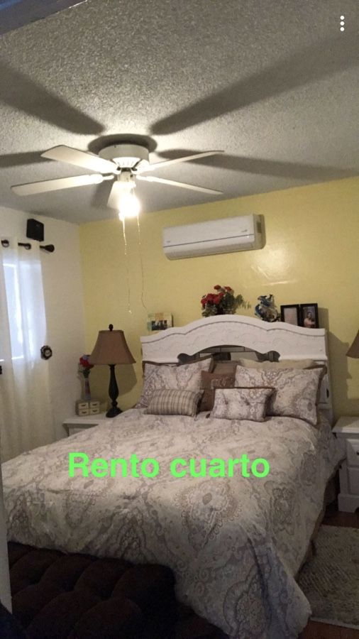 Se renta cuarto