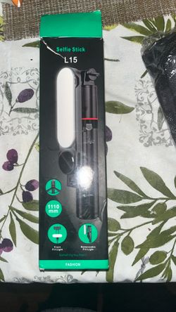 Selfie Stick With Light 