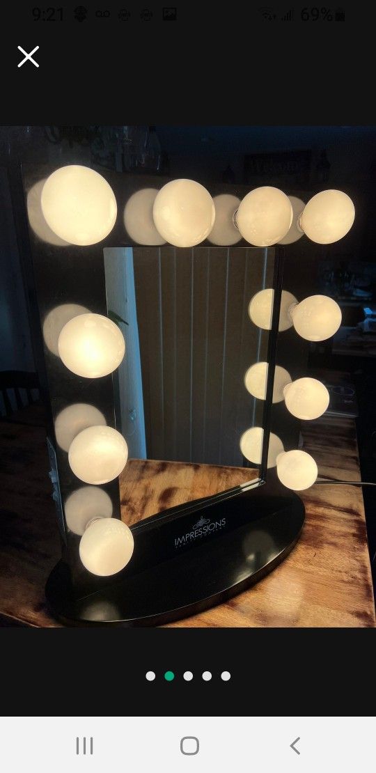 Vanity Mirror 