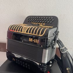 Hohner Anacleto Mark III 3-Switch